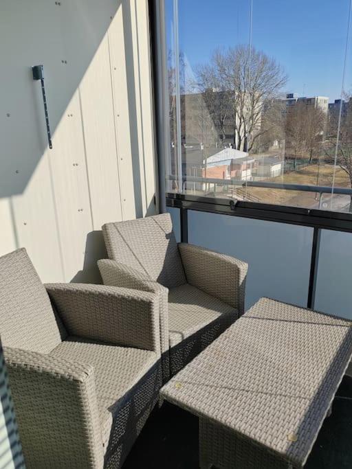 Apartment Keskustan Tyylikkaein Omalla Autopaikalla